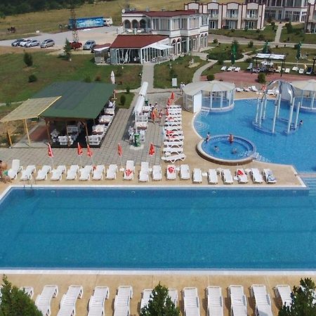 Апартаментен Туристически Комплекс Аква Терми Krasnovo المظهر الخارجي الصورة